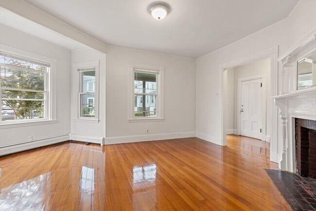 Photo - 247-249-249 Park St Unidad 1