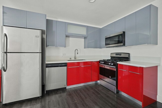 Photo - 1321 W 36th Pl Unit 2