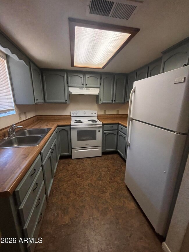 2586 Quirt Cir Unit 1