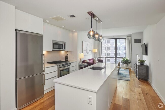 Building Photo - 23 W 116th St Rental