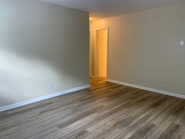 Photo - Updated 2 Bedroom, 1 Bath Apartment