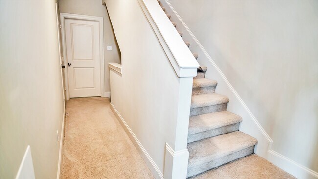 Photo - 1611 Silver St