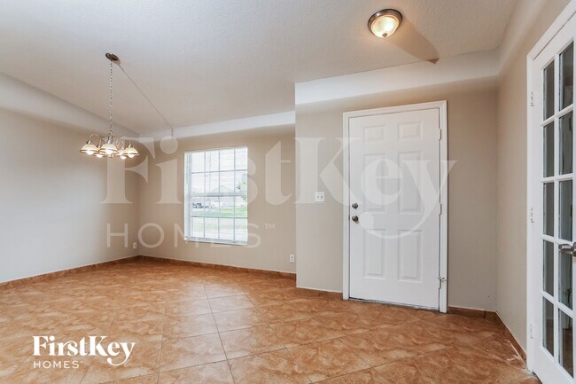 Photo - 1168 SW Idol Ave