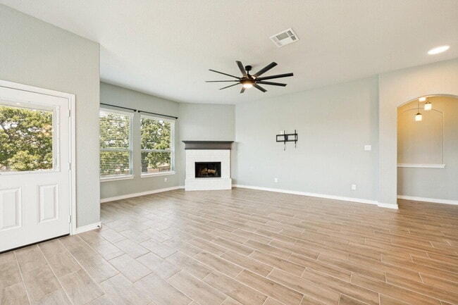 Photo - "Charming 3-Bed, 2-Bath Retreat in Joshua, TX – Spacious 1788 Sq Ft Home Awaits!"