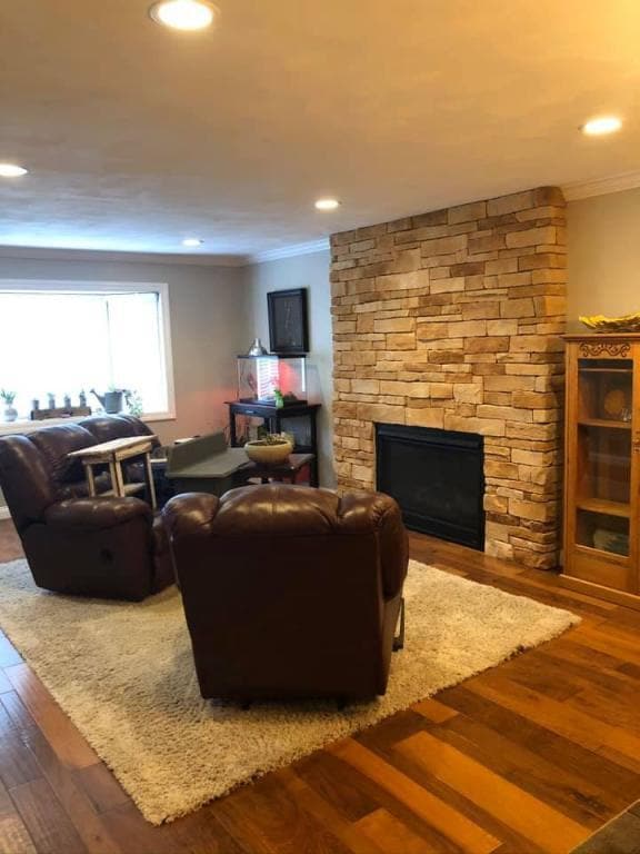 Photo - 1325 E Monroe St