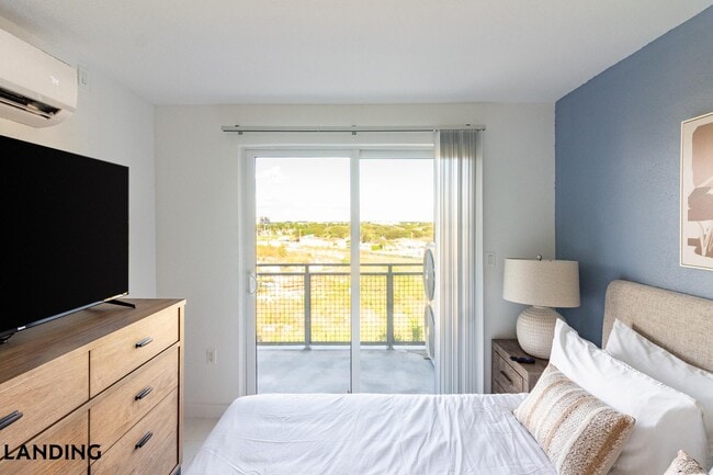 Photo - 25850 SW 140th Ct Unidad 4-605