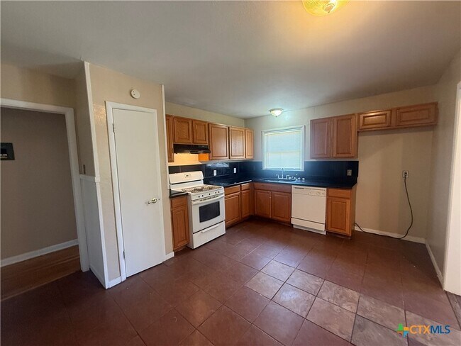 Photo - 1105 Sycamore St