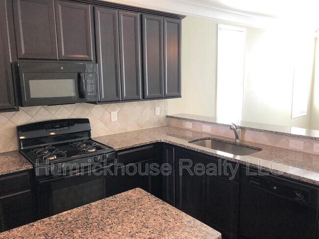 Photo - 237 E Waterlynn Rd