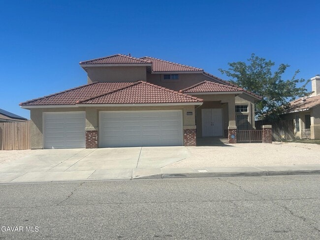 Building Photo - 3039 Conestoga Canyon Rd