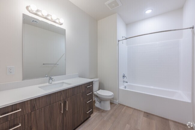 3BR, 2BA - 1,350SF - Second Bathroom