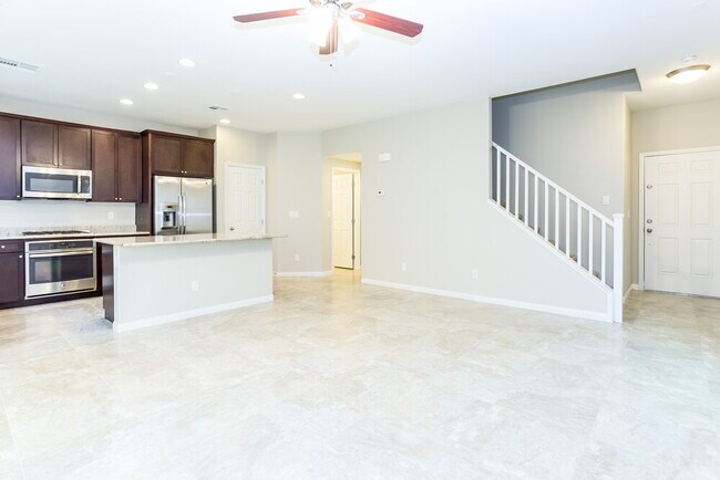 5661 Primrose Peak Ct
