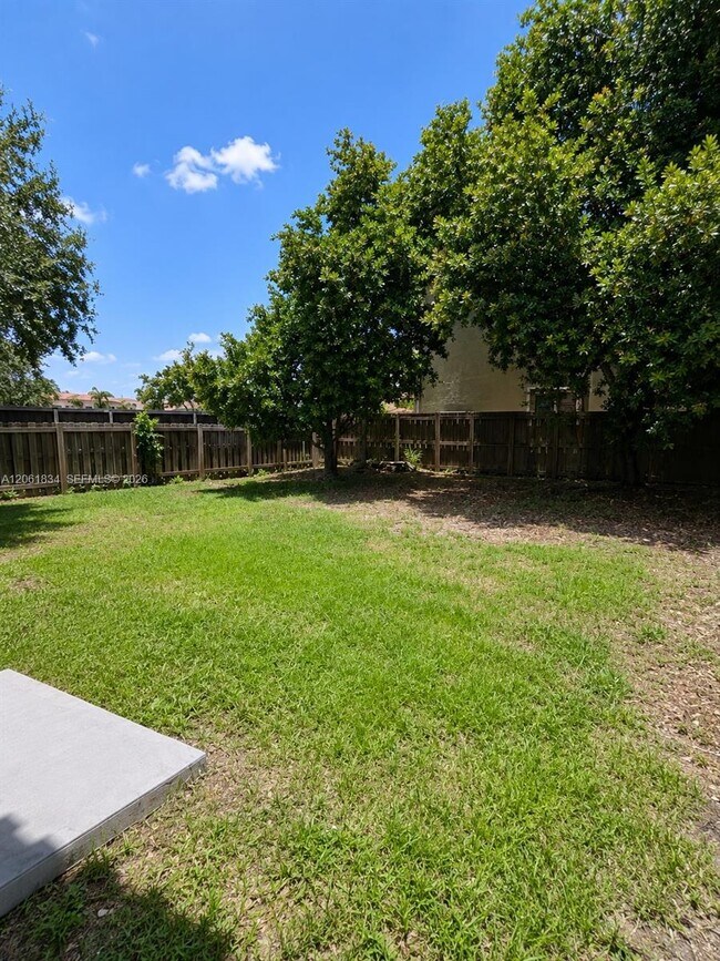 Photo - 2603 NE 41st Cir