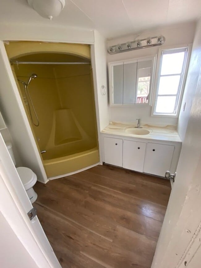 Photo - 2 Bed 1 Bath Mobile Home