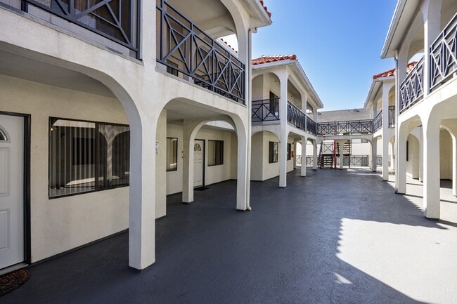 Photo - Lemoli Apartments