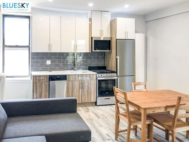 Photo - 2320 Hughes Ave Unit Apt 6