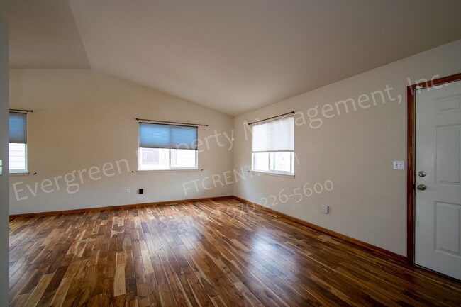 Photo - 2371 Turquoise St