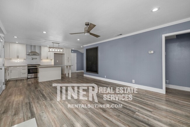Photo - 1107 Meadow Rd