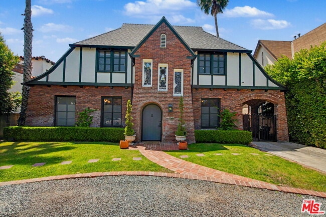 Photo - 455 Highland Ave