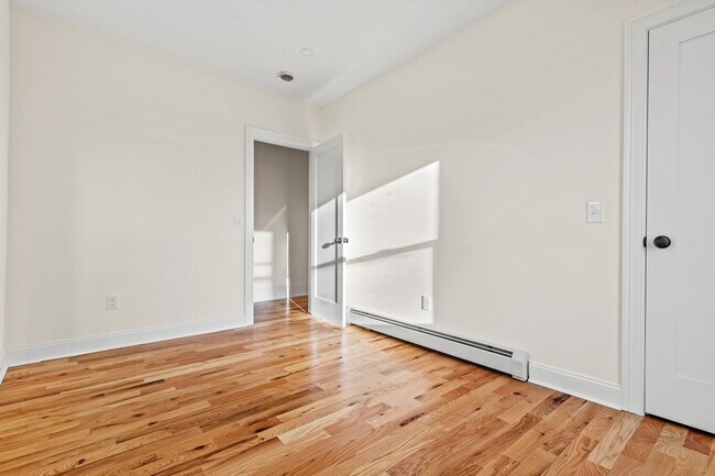 Photo - 84 Maple Ave Unit BL W