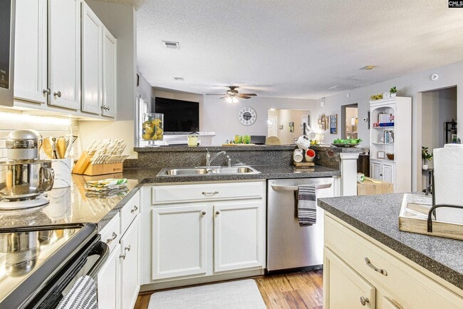 Photo - 158 Flinchum Pl