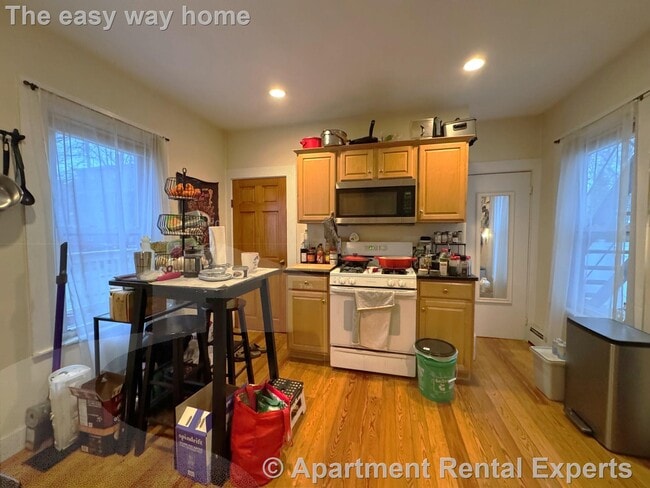 Photo - 40 Chester St Unit 1R