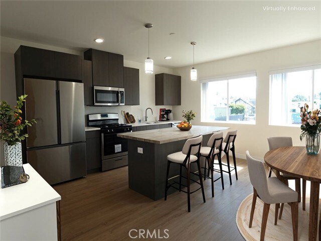 Photo - 2410 Carmona Ave