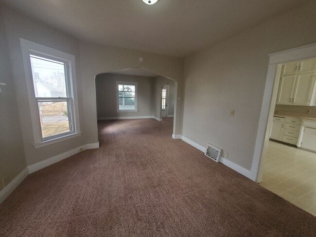 Photo - 3 bedroom house in Moline