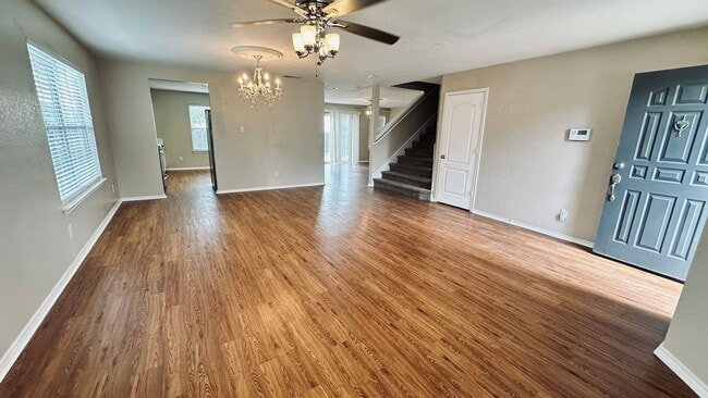 Photo - 5 Bedroom Home in Dover Subdivision!