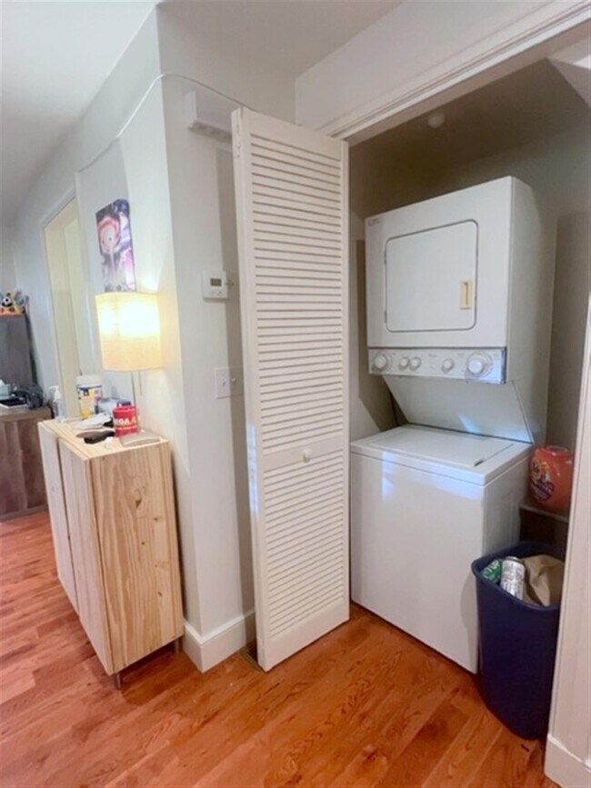 Photo - 50 Spring St Unit 2