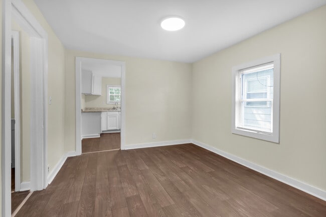 Photo - 617 1st Ave
