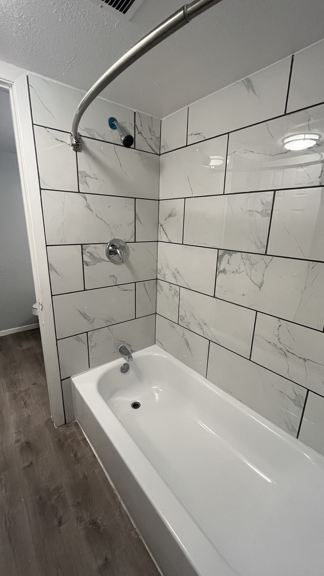 Photo - Cedars Apartments