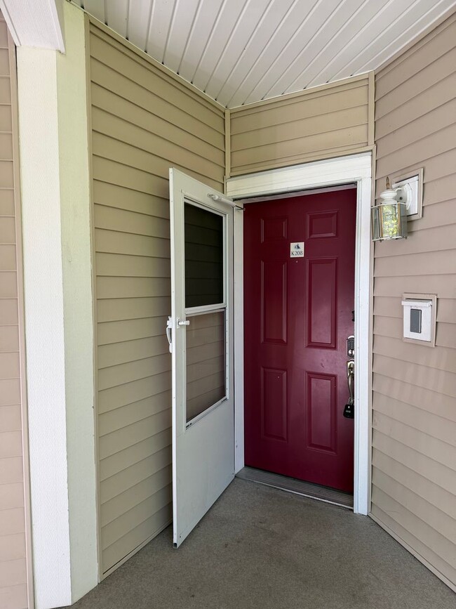 Photo - Spacious Mukilteo Nantucket Home Backing to a Peaceful Greenbelt