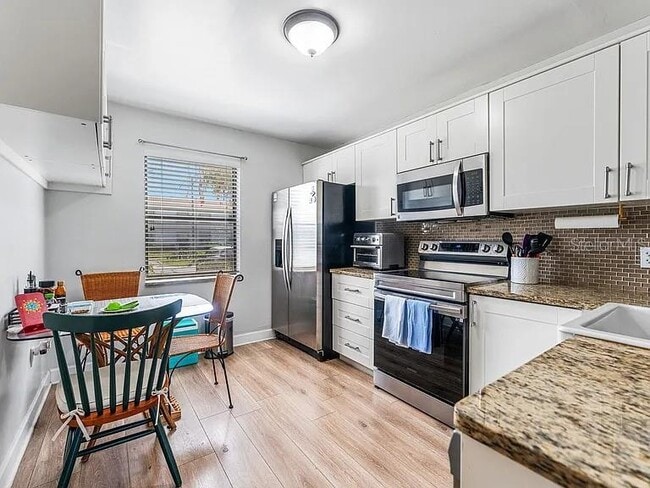 Photo - 109 Meadow Ln