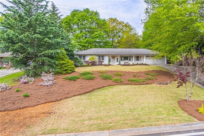 Photo - 250 Wavetree Dr