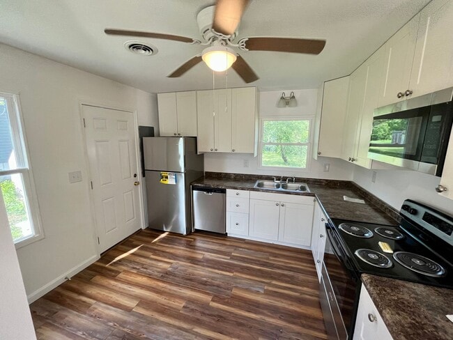 Photo - 2 Bed | 1 Bath | House