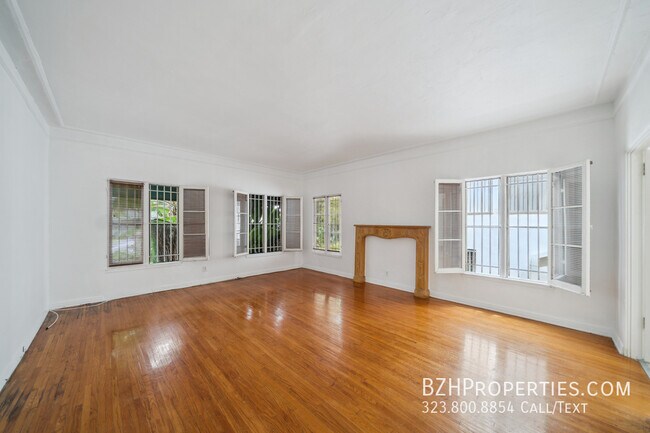 Photo - 139 S Elm Dr Apartment Unit 1