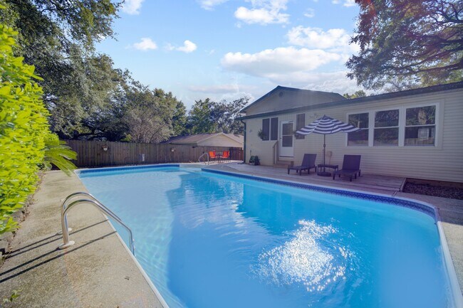 Photo - 1024 Juniper Ave