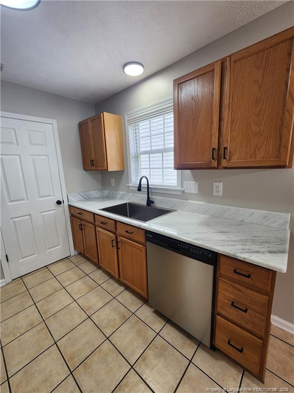 Photo - 604 Raven Pl