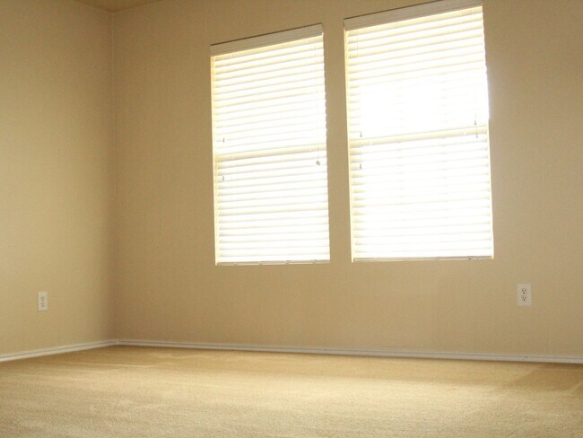 Photo - 12800 Cedar Hollow Dr