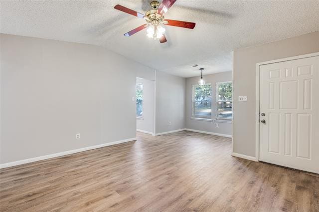 Photo - 830 Woodland Ct Casa