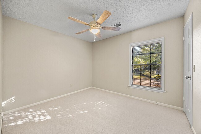 Photo - 15002 Havenridge Dr