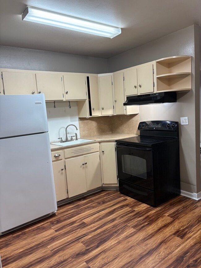 Photo - Duplex near Levy Park Unit 630