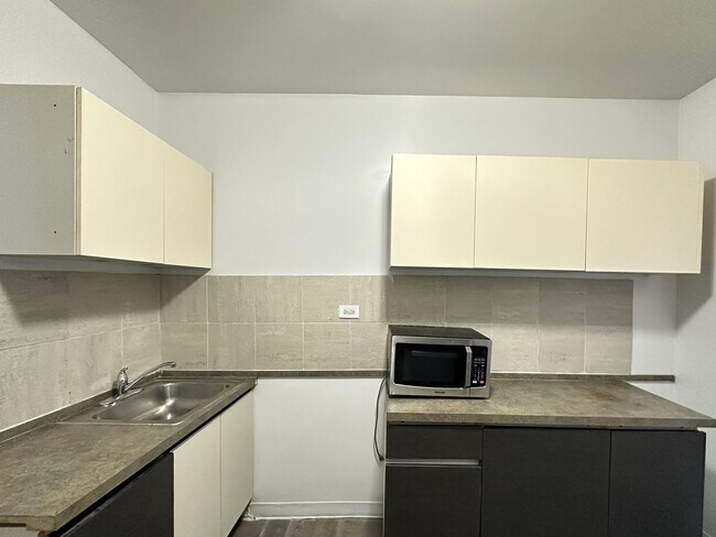 Photo - 7149 S Constance Ave Unit 1