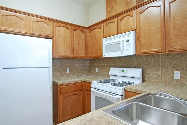 Photo - 702 Jasmine Parke Dr Unit 1