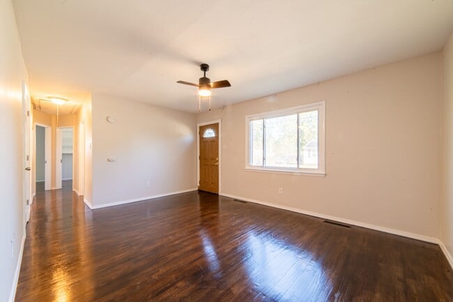 Photo - 4-Bedroom Home with Garage, Gated Yard & Sunroom