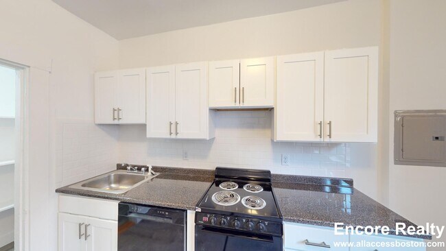 1391 Commonwealth Ave Unidad A