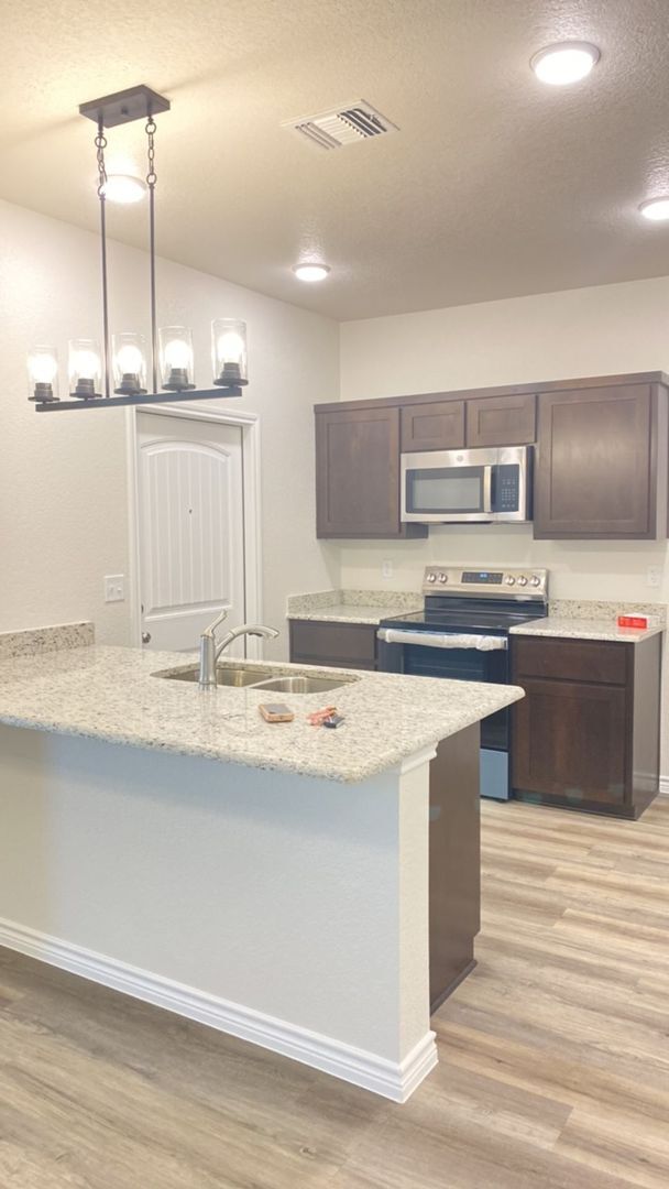 Photo - 101 Leon Ln Unit B