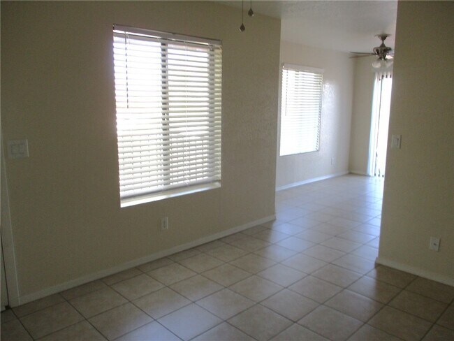 Photo - 2801 Paloma Senda