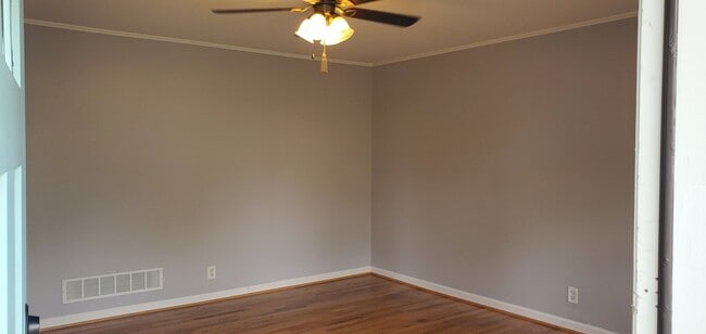 Photo - 116 W Decatur St