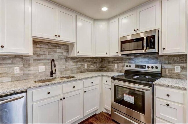 Photo - 2321 NW 33rd St Unidad 2321